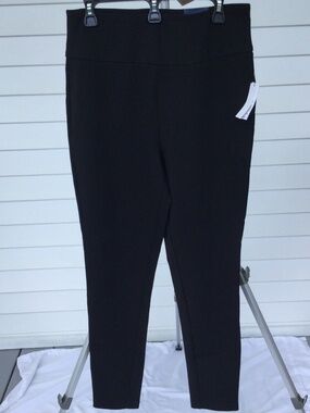 Crown & Ivy Women’s Black Classic Straight Leg Slacks, Size Large, NWT